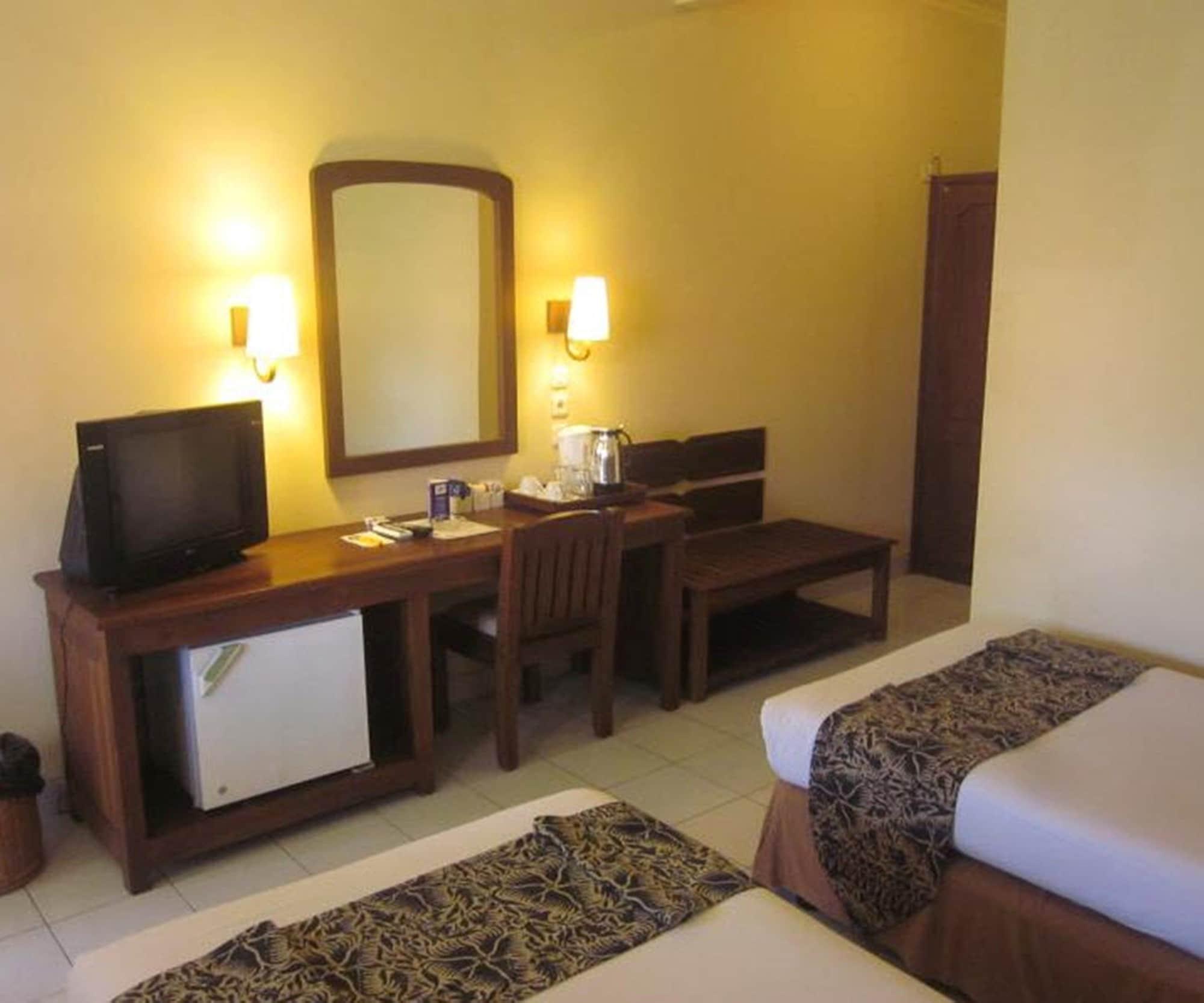 Besakih Beach Hotel Sanur Zewnętrze zdjęcie