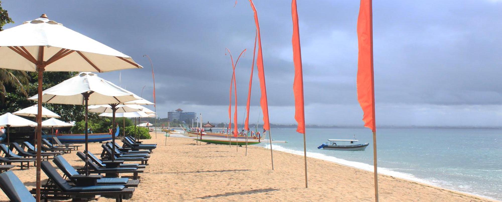 Besakih Beach Hotel Sanur Zewnętrze zdjęcie