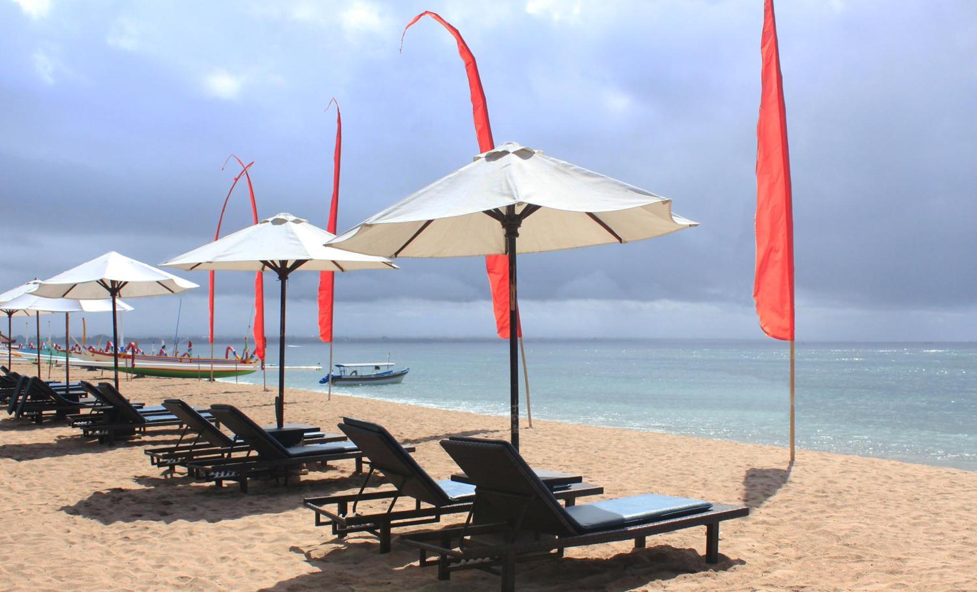 Besakih Beach Hotel Sanur Zewnętrze zdjęcie