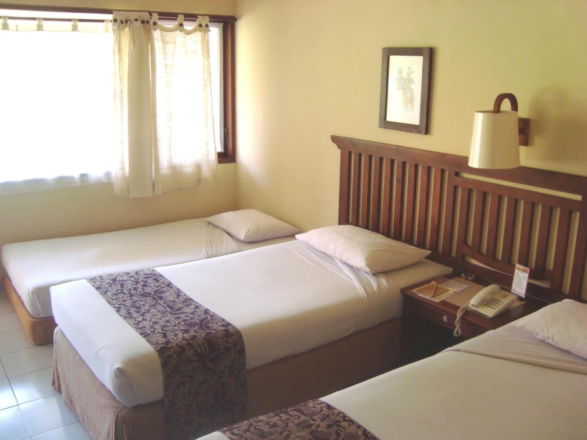 Besakih Beach Hotel Sanur Pokój zdjęcie
