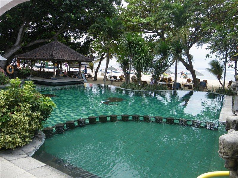 Besakih Beach Hotel Sanur Zewnętrze zdjęcie