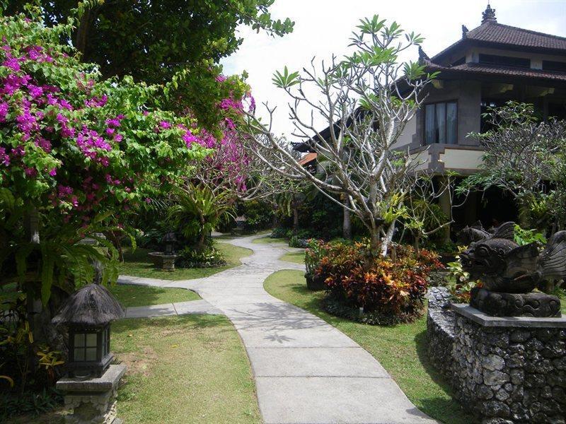 Besakih Beach Hotel Sanur Zewnętrze zdjęcie