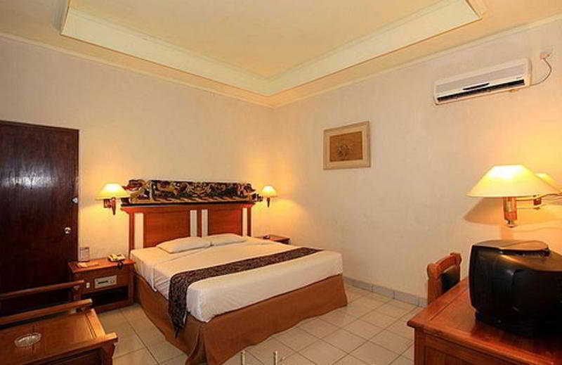 Besakih Beach Hotel Sanur Zewnętrze zdjęcie