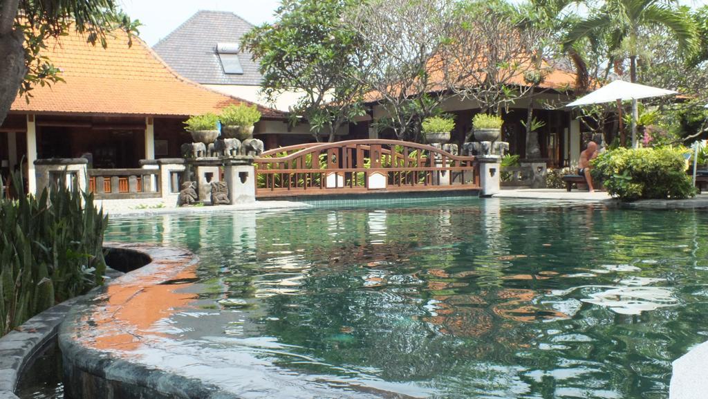 Besakih Beach Hotel Sanur Zewnętrze zdjęcie